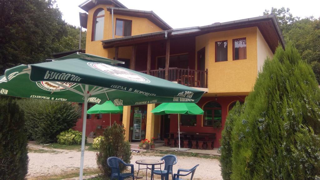 Guest House Alfa Daniel Balkanets  外观 照片