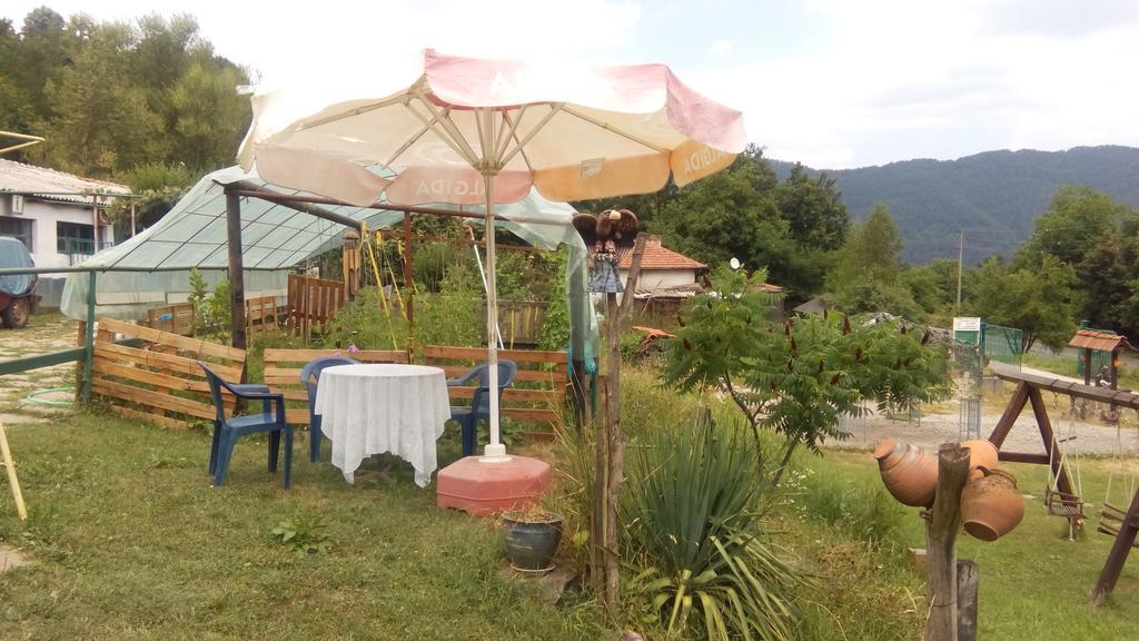 Guest House Alfa Daniel Balkanets  外观 照片