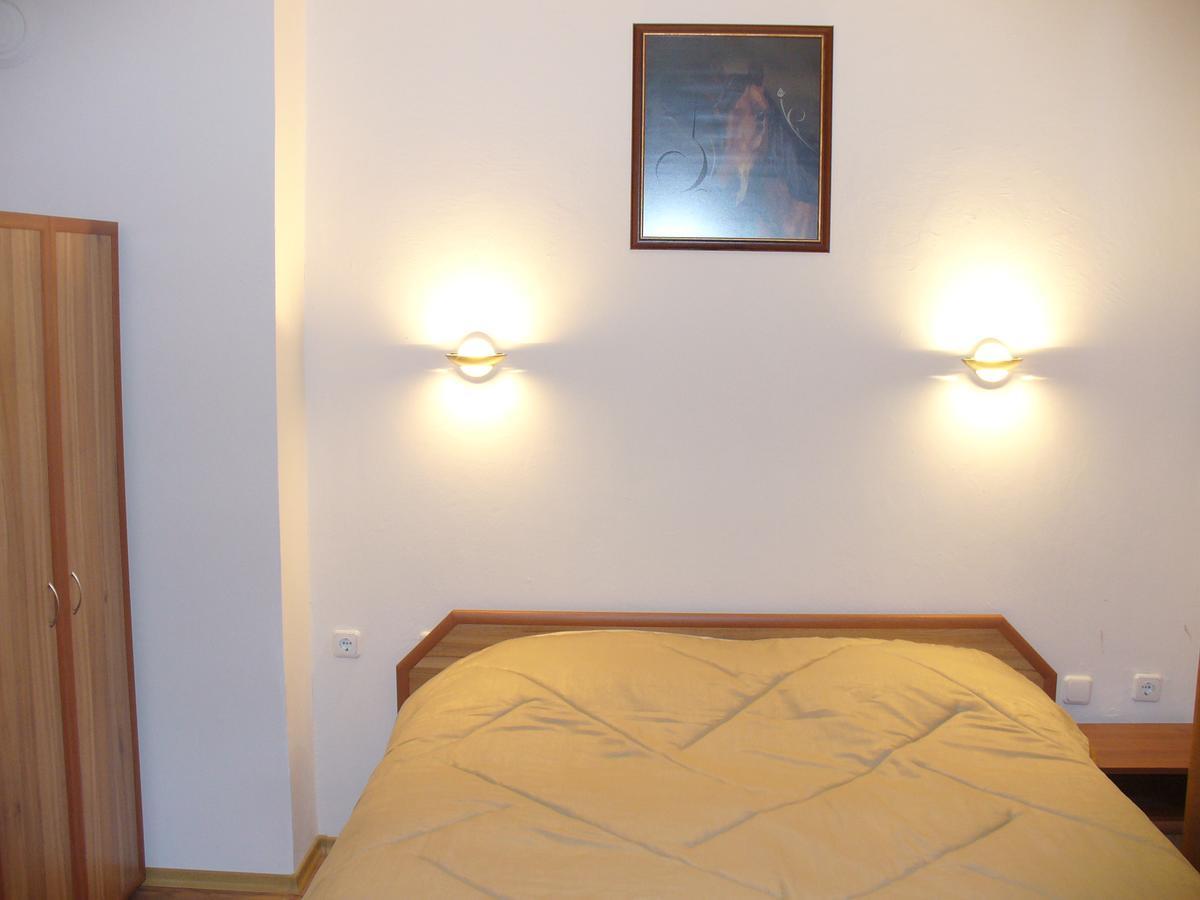 Guest House Alfa Daniel Balkanets  外观 照片